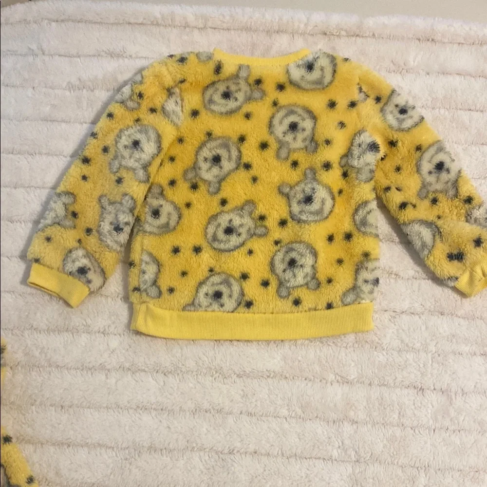 Disney Winnie The Pooh Yellow Fleece Pajama Set 4T